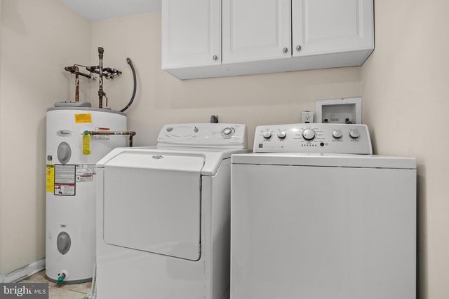 1410 CHANTICLEER, Cherry Hill, NJ 08003
