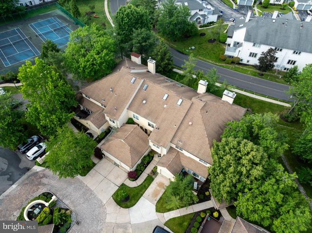 1410 CHANTICLEER, Cherry Hill, NJ 08003