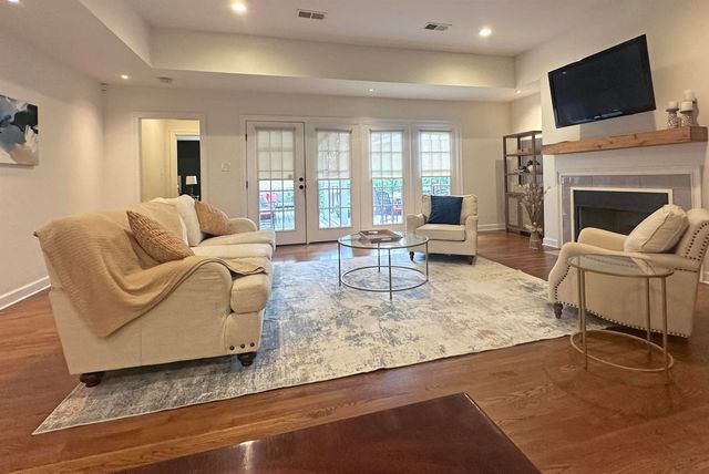 3815 N MONTCLAIR DR, Memphis, TN 38111