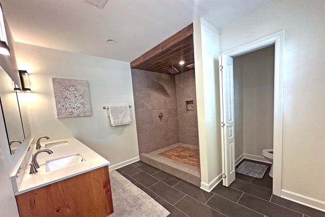 3815 N MONTCLAIR DR, Memphis, TN 38111