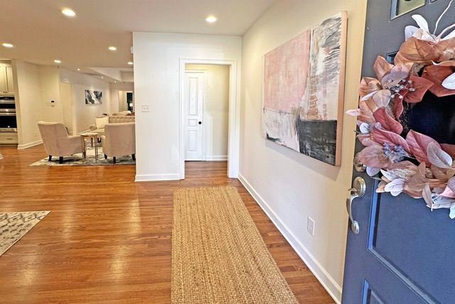 3815 N MONTCLAIR DR, Memphis, TN 38111