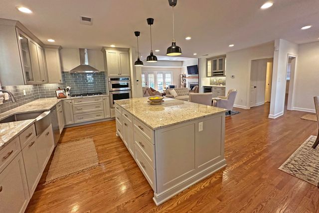 3815 N MONTCLAIR DR, Memphis, TN 38111