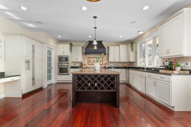 1147 Steeple View Drive, Long Grove, IL 60047