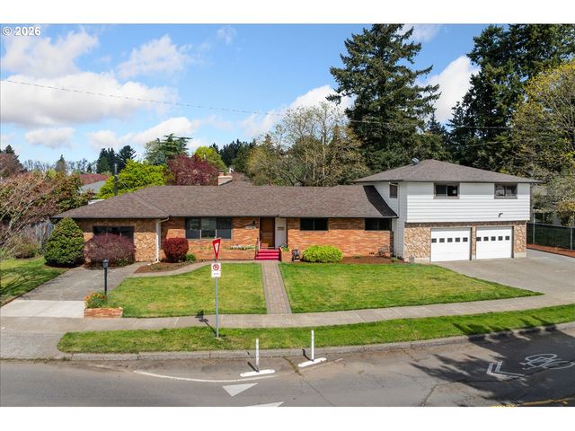 10831 Ne OREGON St, Portland, OR 97220