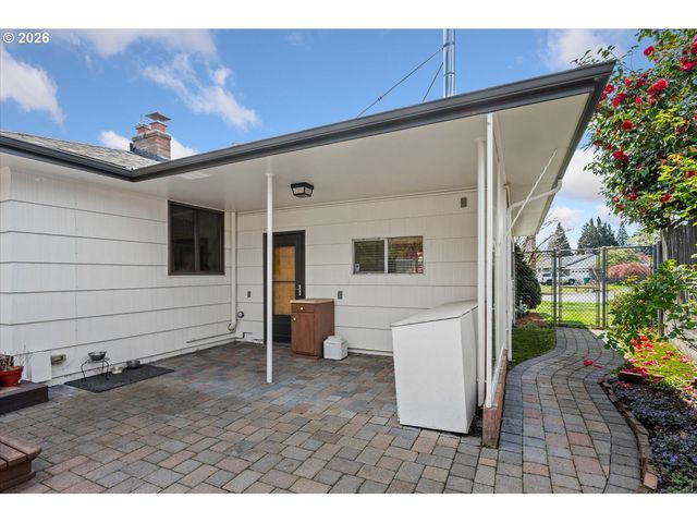 10831 Ne OREGON St, Portland, OR 97220