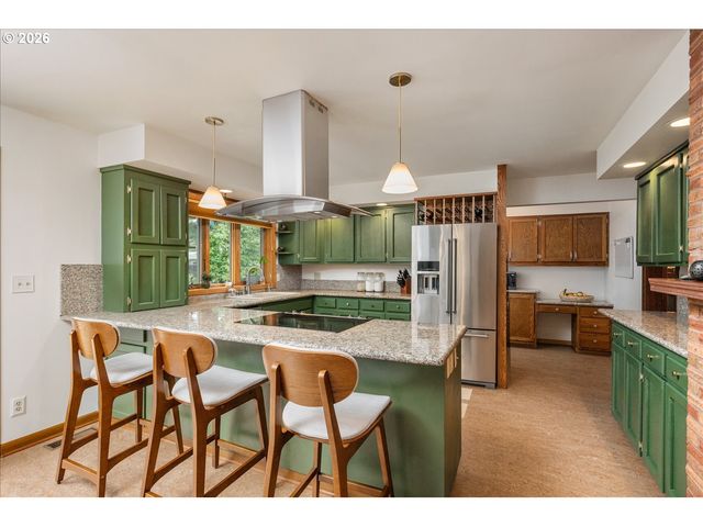 10831 Ne OREGON St, Portland, OR 97220