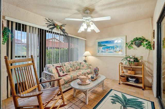 6215 Kings Gate Circle, Delray Beach, FL 33484