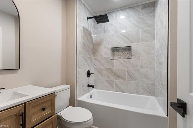 1124 24th ST, Newport News, VA 23607