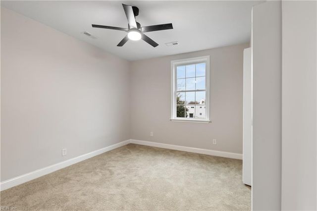 1124 24th ST, Newport News, VA 23607