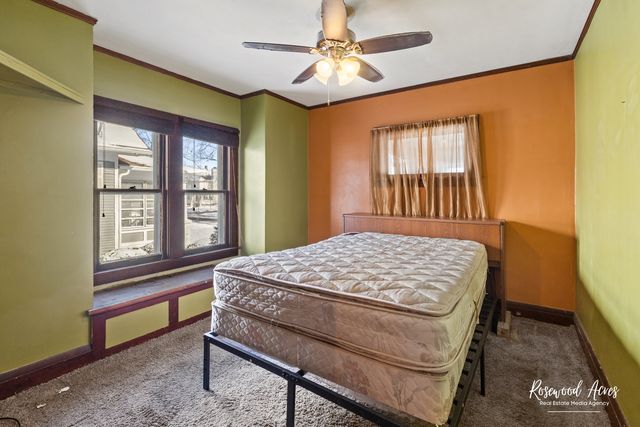 1035 S 3rd Avenue, Kankakee, IL 60901