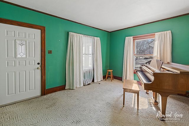 1035 S 3rd Avenue, Kankakee, IL 60901