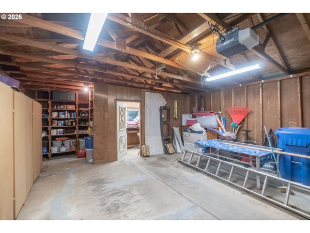 2120 ROBINS Ln Se 73A, Salem, OR 97306