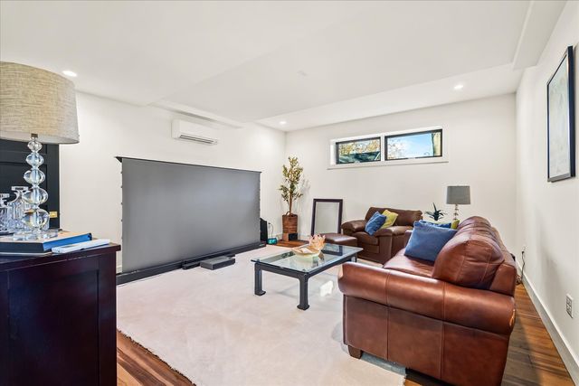 1301 Chestnut Dr, Brentwood, TN 37027