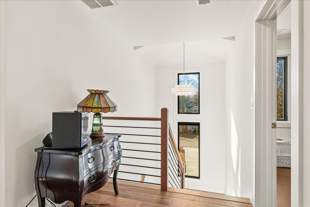 1301 Chestnut Dr, Brentwood, TN 37027