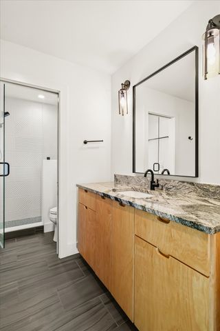 1301 Chestnut Dr, Brentwood, TN 37027