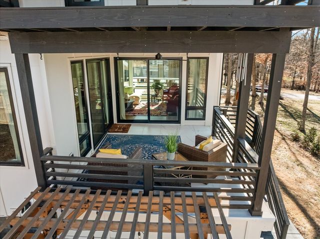 1301 Chestnut Dr, Brentwood, TN 37027