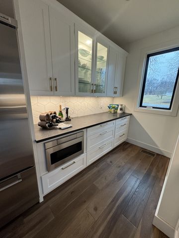 1301 Chestnut Dr, Brentwood, TN 37027