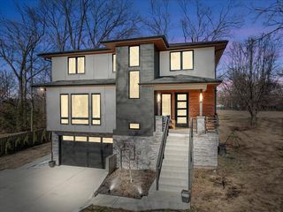 1301 Chestnut Dr, Brentwood, TN 37027