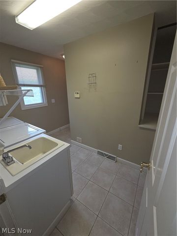 193 Mathews Road, Boardman, OH 44512
