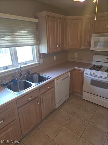 193 Mathews Road, Boardman, OH 44512