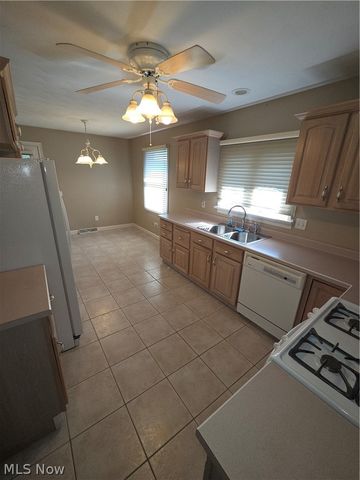 193 Mathews Road, Boardman, OH 44512