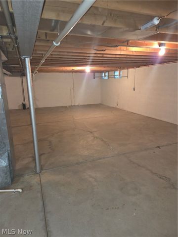 193 Mathews Road, Boardman, OH 44512