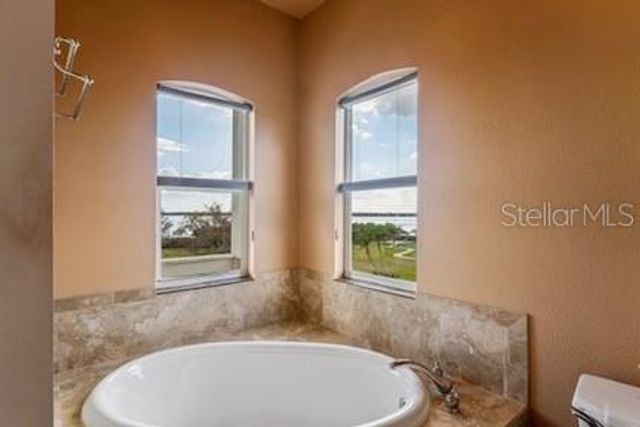 402 SHORE DRIVE W, Oldsmar, FL 34677