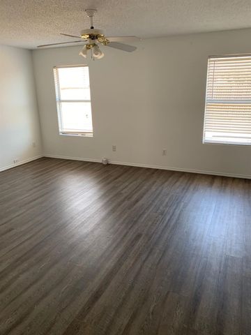 2701 Woodlake Parkway, Little Elm, TX 75068