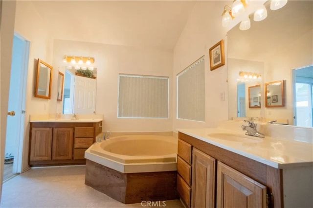 22241 Nisqually 169, Apple Valley, CA 92308