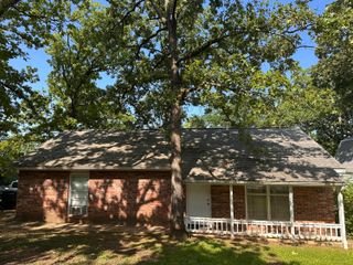 130 Wichita Avenue, Forsyth, MO 65653