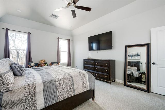 13013 Cobblestone Curve Road, Oklahoma City, OK 73142