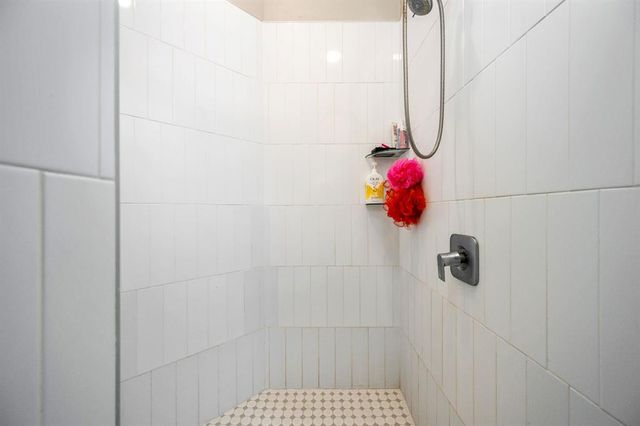 13013 Cobblestone Curve Road, Oklahoma City, OK 73142