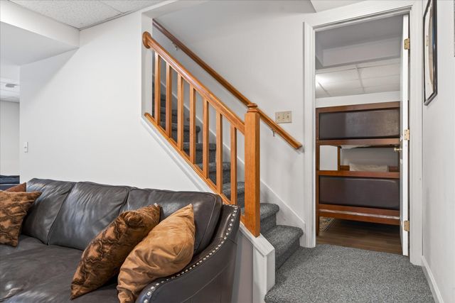 45 Okemo Way, Mount Holly, VT 05758