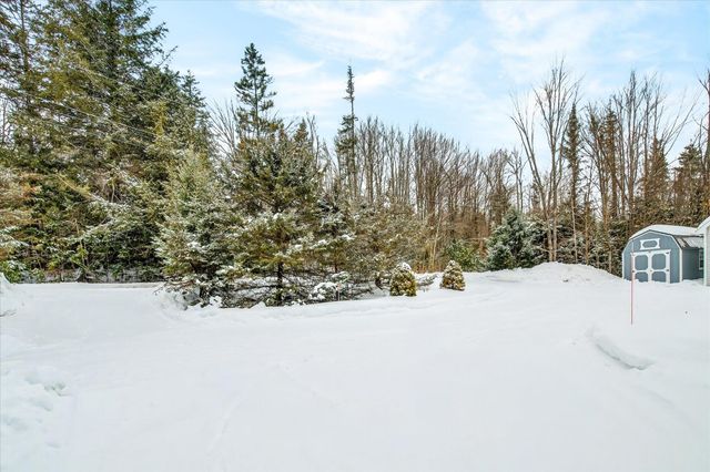 45 Okemo Way, Mount Holly, VT 05758