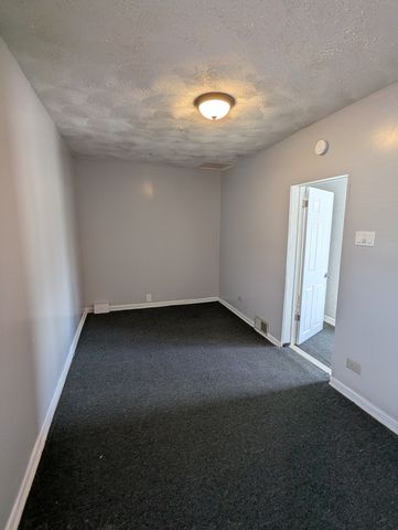 9608 S Wallace Street, Chicago, IL 60628