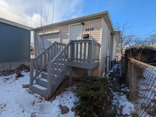 9608 S Wallace Street, Chicago, IL 60628