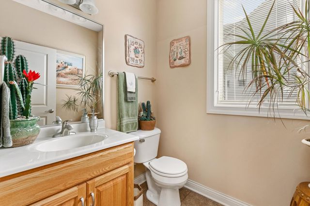 15220 Ridgemont Drive, Urbandale, IA 50323