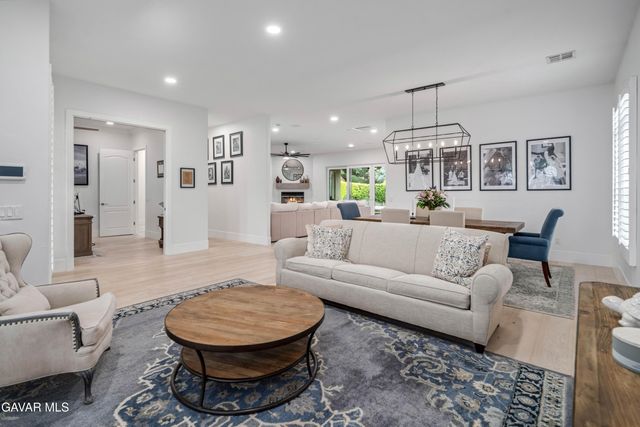 2738 Parton Circle, Lancaster, CA 93536