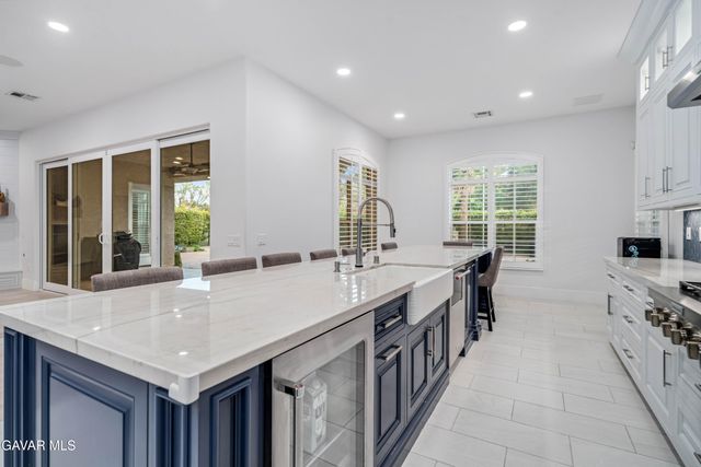 2738 Parton Circle, Lancaster, CA 93536