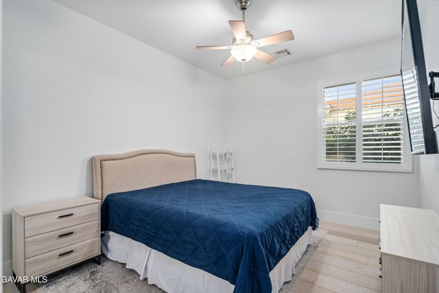2738 Parton Circle, Lancaster, CA 93536