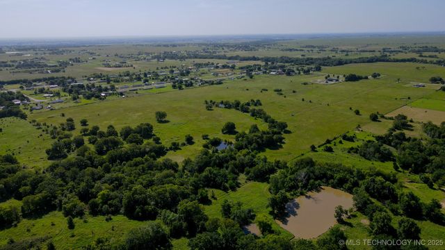 E 186th Street North, Skiatook, OK 74070