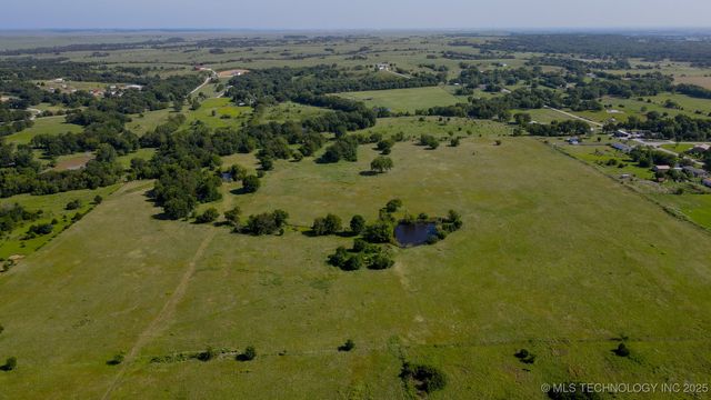 E 186th Street North, Skiatook, OK 74070