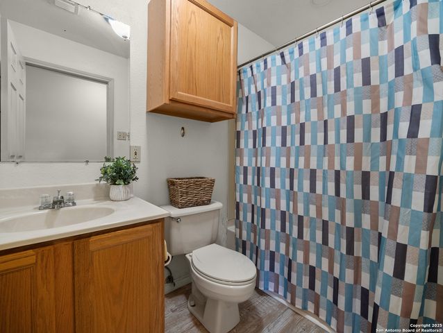 504 Oak Grove, San Marcos, TX 78666