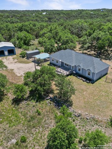 504 Oak Grove, San Marcos, TX 78666