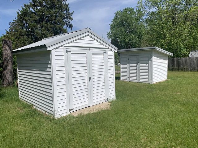 544 S EVERGREEN STREET, Wautoma, WI 54982
