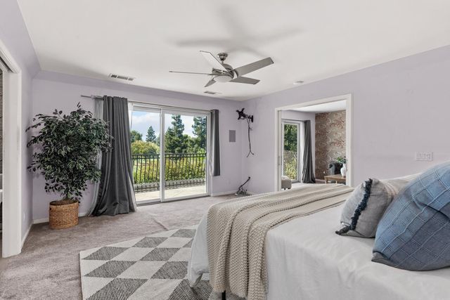 9201 Laguna Lake Way, Elk Grove, CA 95758