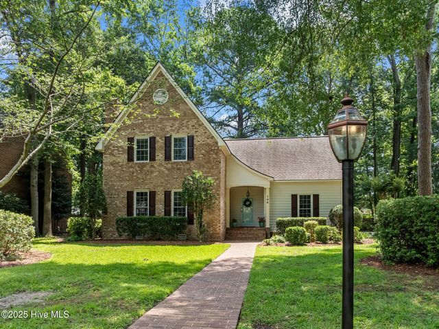 106 Fort Sumter Drive, Greenville, NC 27858