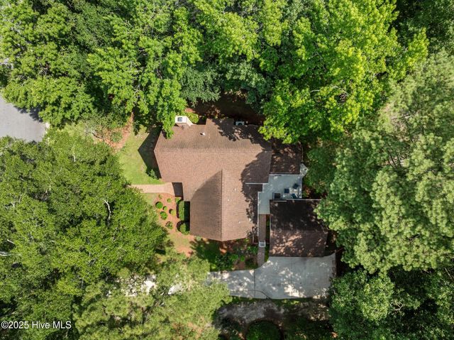 106 Fort Sumter Drive, Greenville, NC 27858