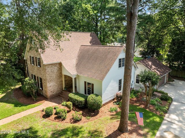 106 Fort Sumter Drive, Greenville, NC 27858