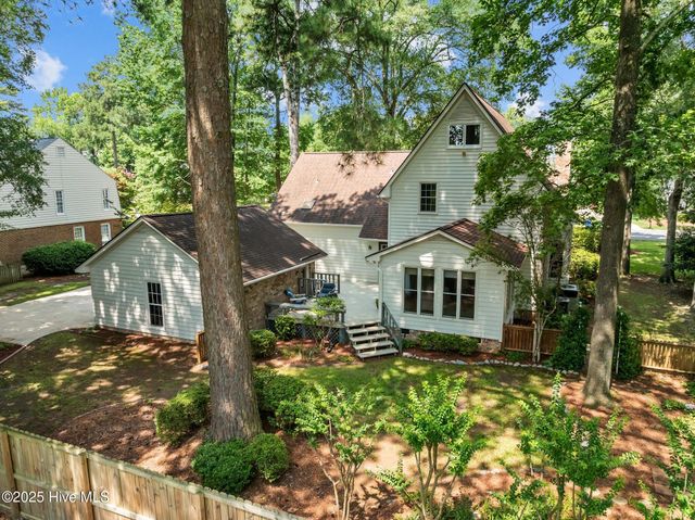 106 Fort Sumter Drive, Greenville, NC 27858